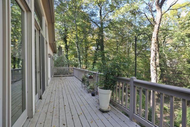 455 Walhalla Road, Columbus, OH 43202