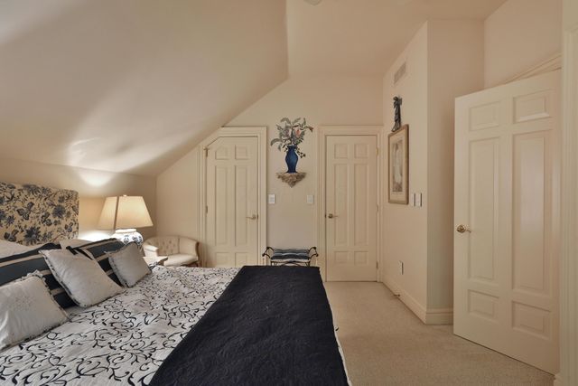 455 Walhalla Road, Columbus, OH 43202