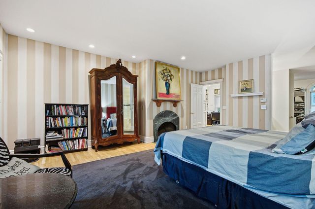 455 Walhalla Road, Columbus, OH 43202