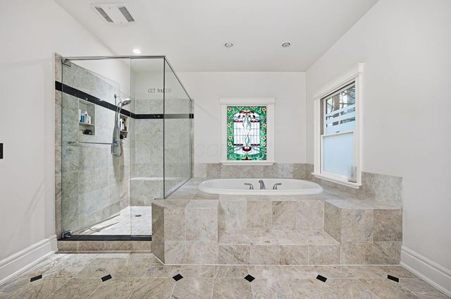 455 Walhalla Road, Columbus, OH 43202