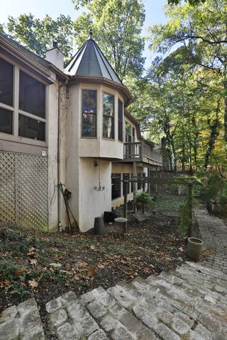 455 Walhalla Road, Columbus, OH 43202