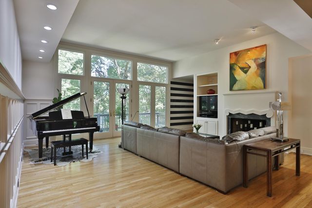 455 Walhalla Road, Columbus, OH 43202