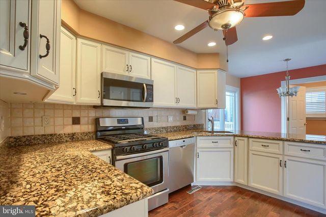 20 WINDSOR WAY, Camp Hill, PA 17011