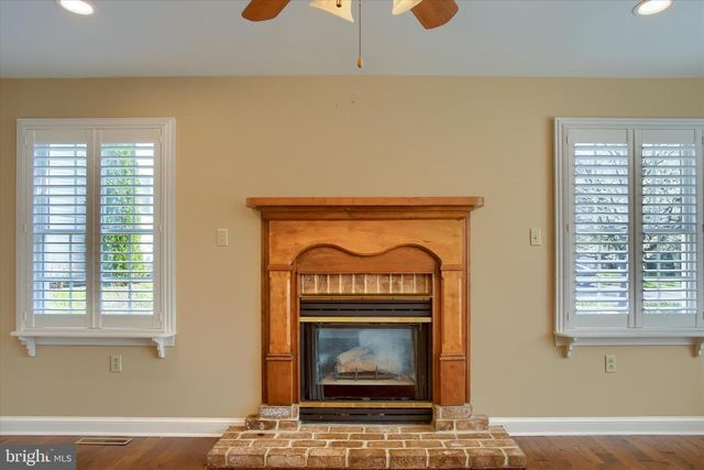 20 WINDSOR WAY, Camp Hill, PA 17011
