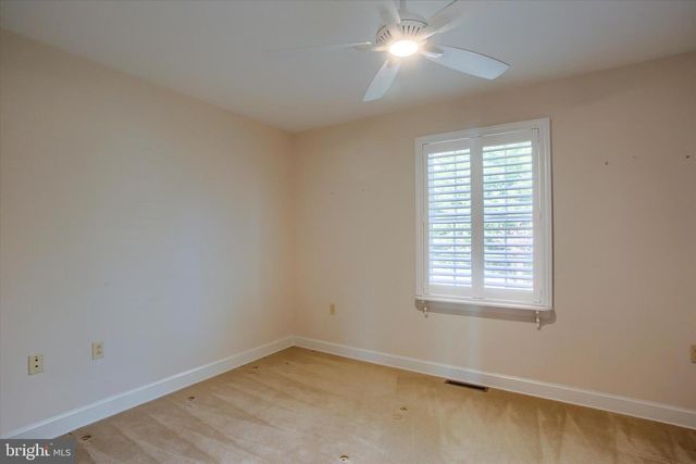 20 WINDSOR WAY, Camp Hill, PA 17011