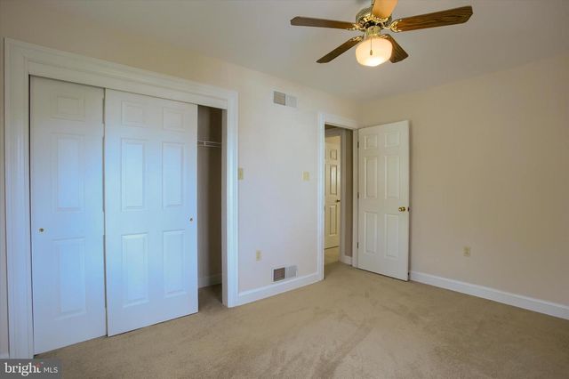20 WINDSOR WAY, Camp Hill, PA 17011