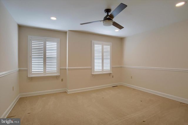 20 WINDSOR WAY, Camp Hill, PA 17011