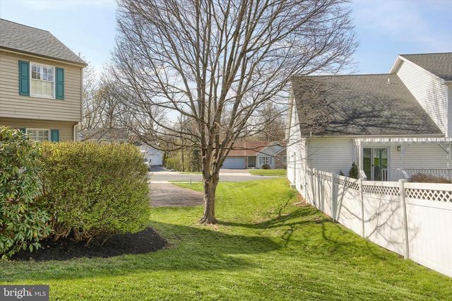 20 WINDSOR WAY, Camp Hill, PA 17011