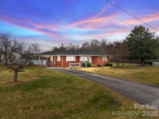 2050 Lake Road, Salisbury, NC 28146
