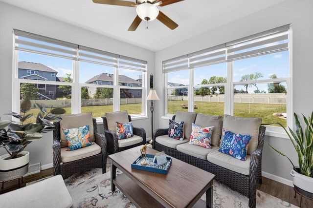 606 Tawny Elm Parkway, Verona, WI 53593