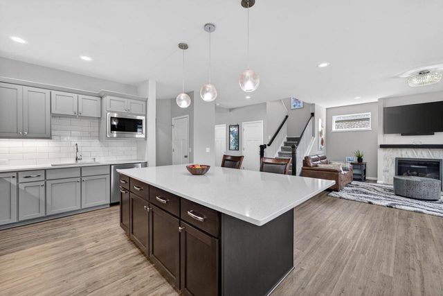 606 Tawny Elm Parkway, Verona, WI 53593