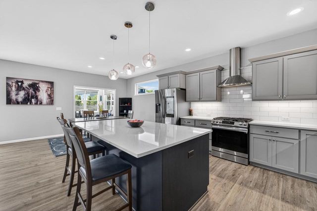 606 Tawny Elm Parkway, Verona, WI 53593