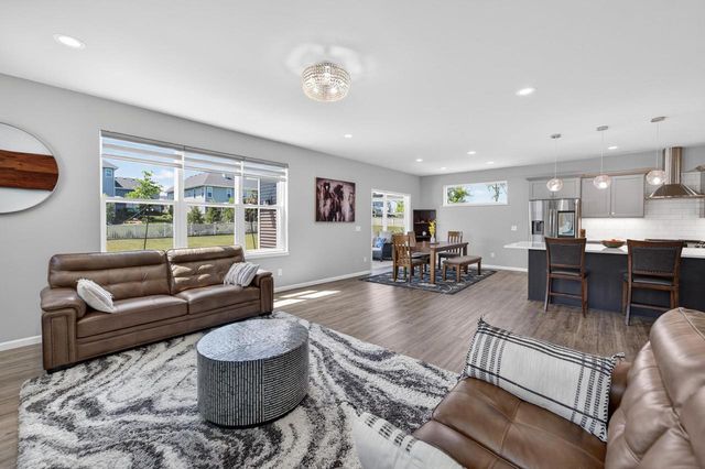 606 Tawny Elm Parkway, Verona, WI 53593