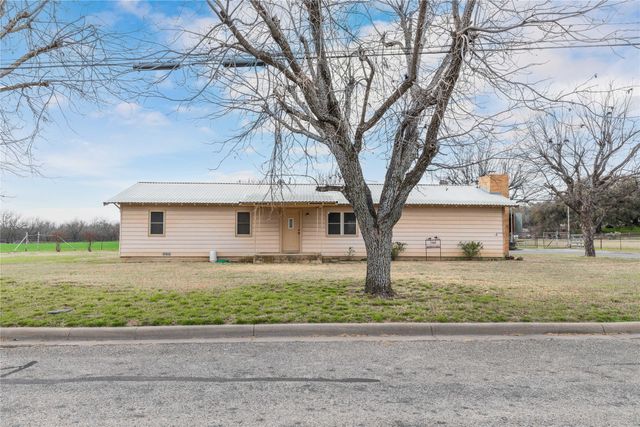 101 Allen Drive, Early, TX 76802