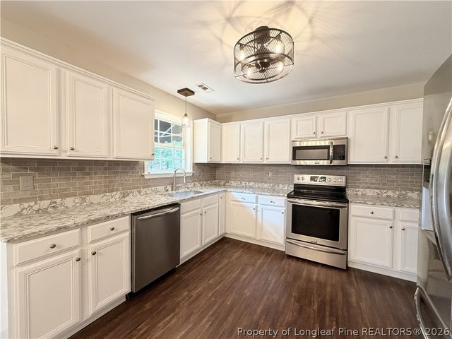 3083 Carolina Way, Sanford, NC 27332