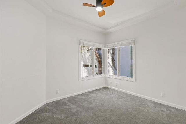 716 Glenview Ln, La Jolla, CA 92037