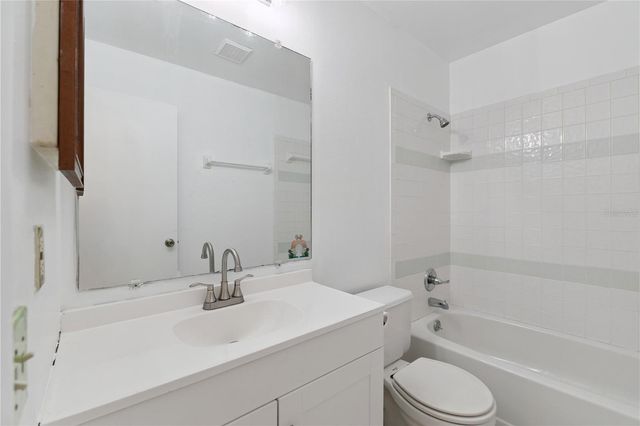 2040 SAN MARCOS DRIVE SE 206, Winter Haven, FL 33880