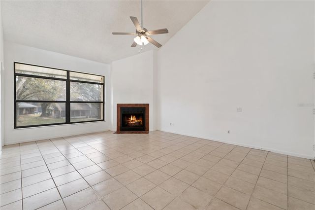 2040 SAN MARCOS DRIVE SE 206, Winter Haven, FL 33880