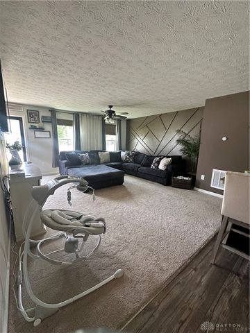 2652 Kingman Drive, Xenia, OH 45385