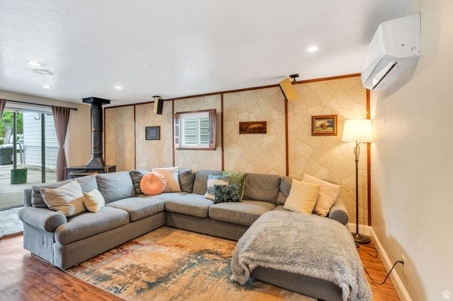 140 S 100 E, Payson, UT 84651