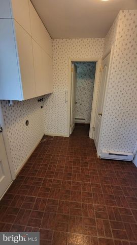 504 S PARK AVE, Trooper, PA 19403