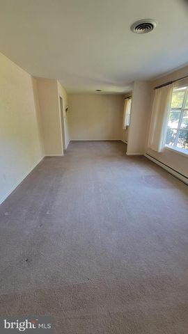 504 S PARK AVE, Trooper, PA 19403