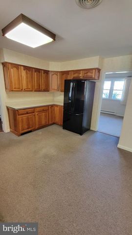 504 S PARK AVE, Trooper, PA 19403