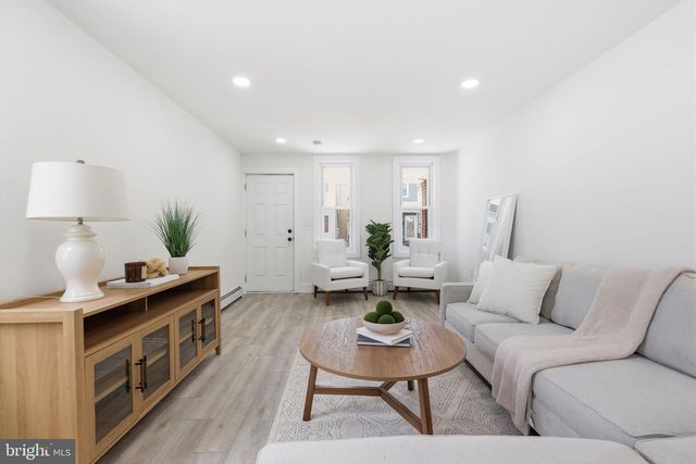 509 POND ST, Bristol, PA 19007