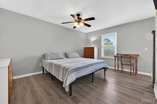 4634 Chippewa Way, St Charles, MO 63304