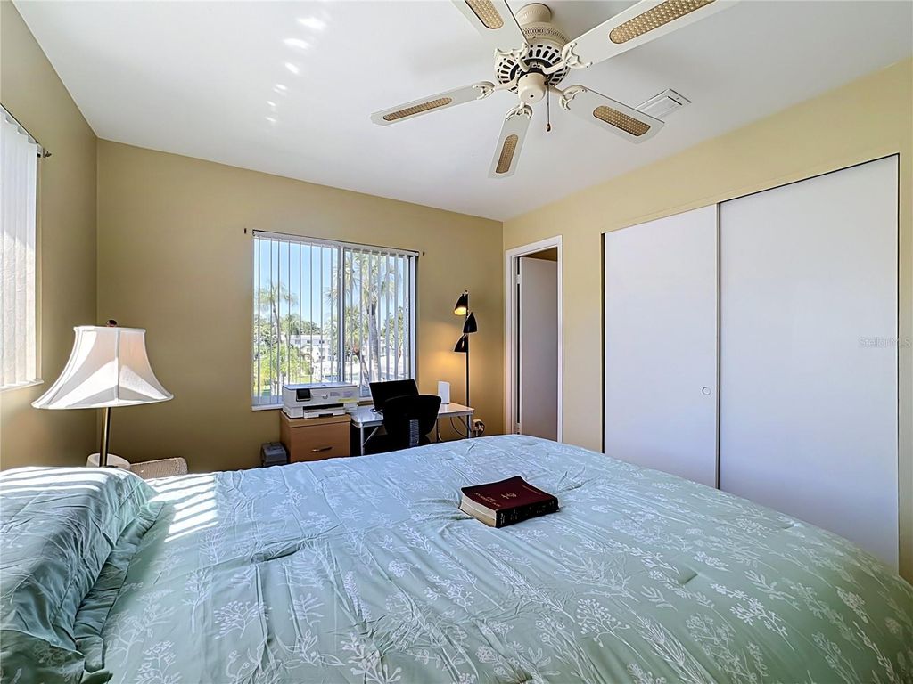 Image 17 of property listing at 5898 17TH STREET W C31, Bradenton, FL 34207