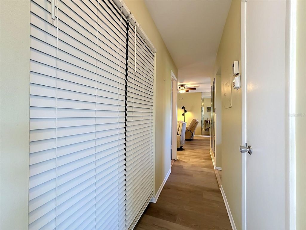 Image 25 of property listing at 5898 17TH STREET W C31, Bradenton, FL 34207