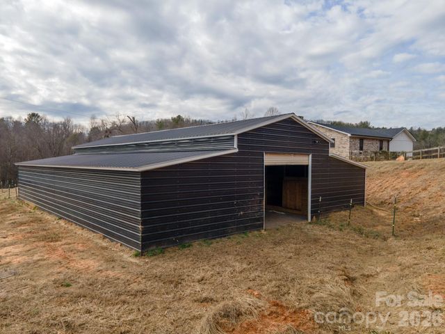 7400 Corn Hill Road, Connelly Springs, NC 28612