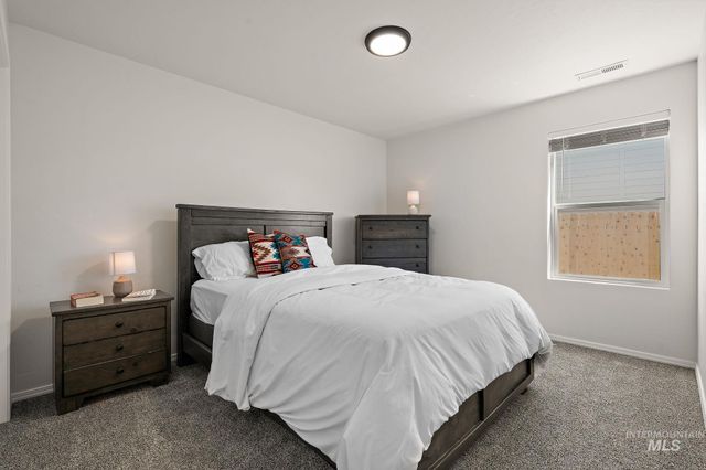 13556 Pierce Ct, Caldwell, ID 83607