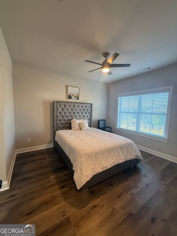 50 Fanleaf Drive, Fairburn, GA 30213