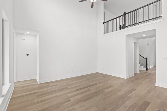 109 Mallorys Way, Castroville, TX 78009