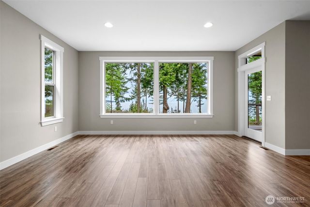 442 Buck Loop Road, Sequim, WA 98382