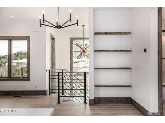 841 Black Feather Ct, Granby, CO 80446