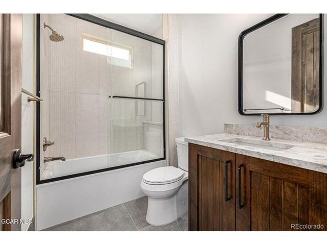 841 Black Feather Ct, Granby, CO 80446