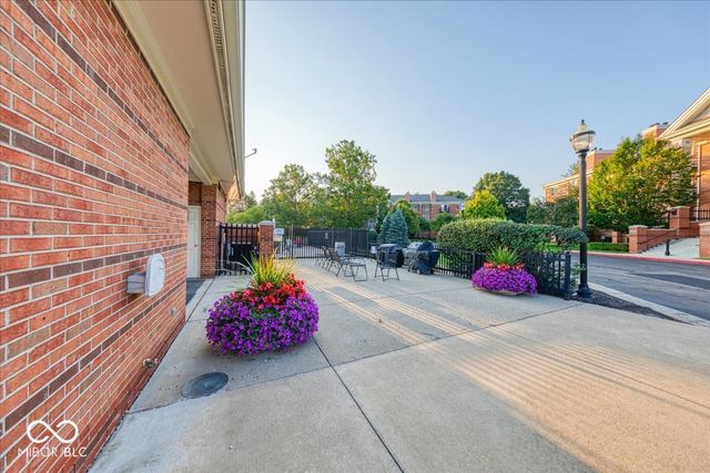 8690 Jaffa Court West Drive 23, Indianapolis, IN 46260