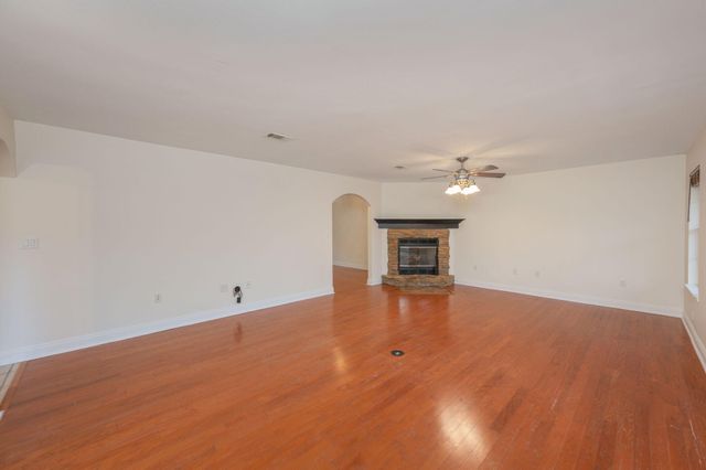 231 Seneca Trail, Crestview, FL 32536