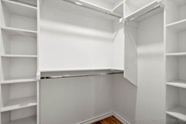 1049 N Oswego Avenue, Tulsa, OK 74115