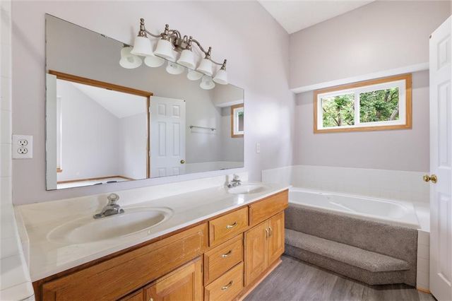 17360 W 156th Street, Olathe, KS 66062