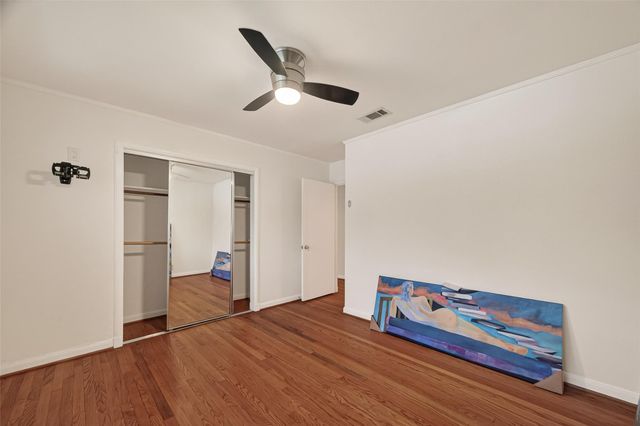 5666 Overbrook Lane, Houston, TX 77056