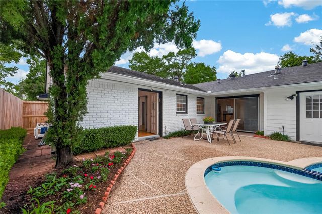 5666 Overbrook Lane, Houston, TX 77056