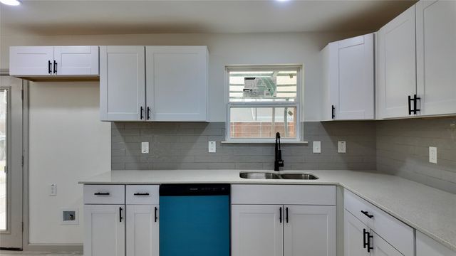 4901 Susan Lee Lane, North Richland Hills, TX 76180