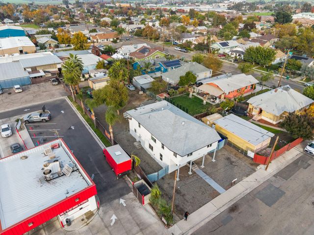 24 E School Avenue 4, Porterville, CA 93257
