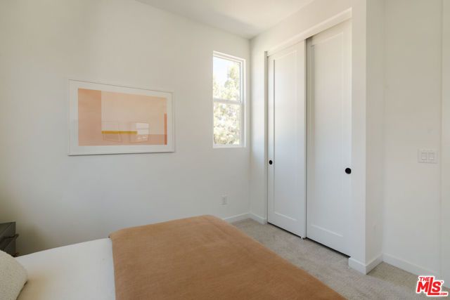 3868 N Riley Lane, Los Angeles, CA 90065