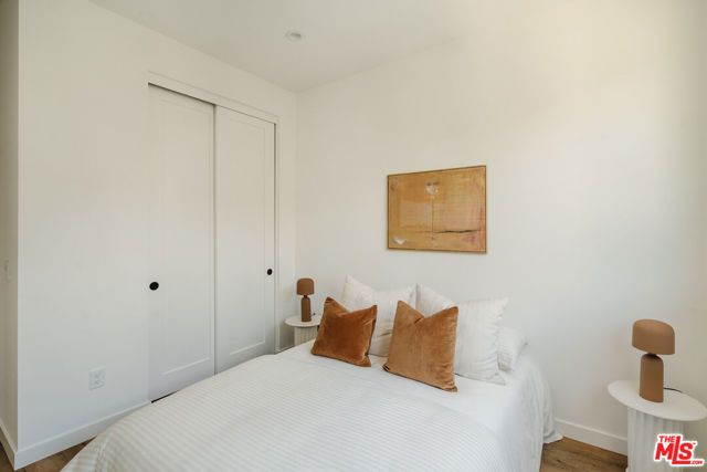 3868 N Riley Lane, Los Angeles, CA 90065