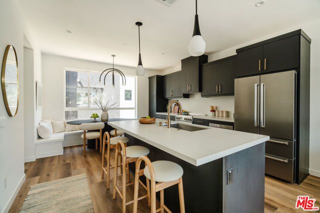 3868 N Riley Lane, Los Angeles, CA 90065