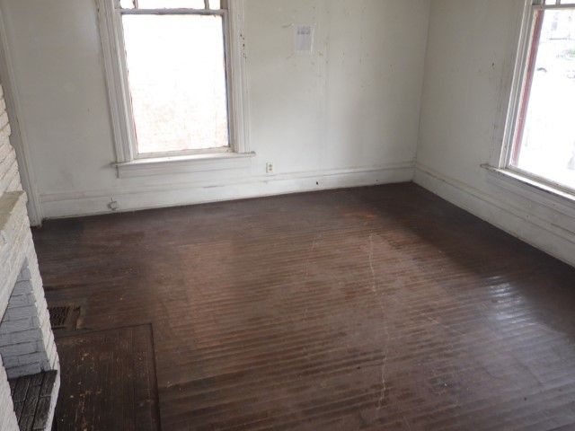 10916 S Wabash Avenue, Chicago, IL 60628